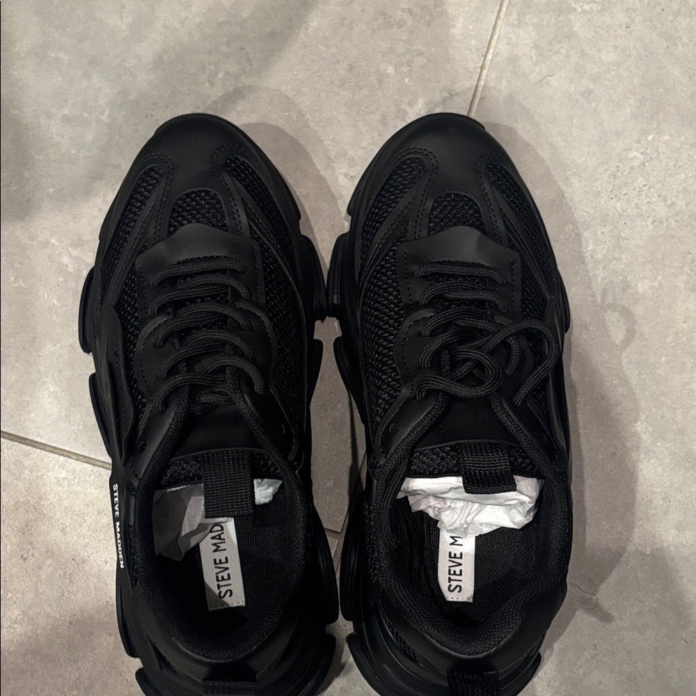 Steve Madden Men's Black Mesh Sneakers
